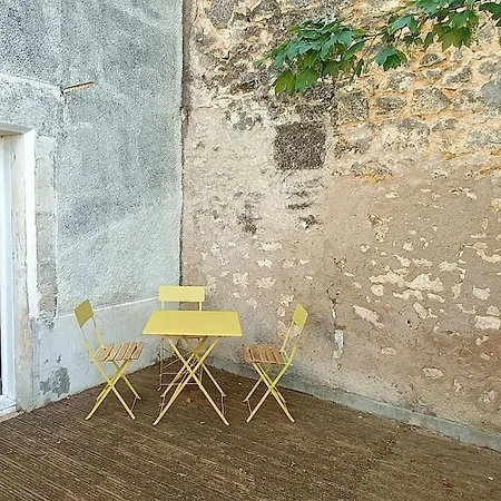 Maison Calme Avec Terrasse